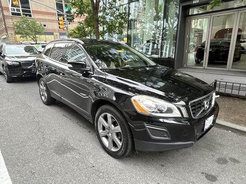 2013 Volvo XC60 T6 Platinum