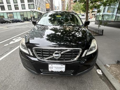 2013 Volvo XC60 T6 Platinum