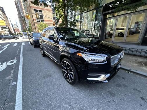 2023 Volvo XC90 B6 Plus 7-Seater
