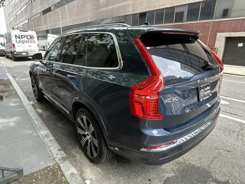 2023 Volvo XC90 B6 Ultimate 7-Seater