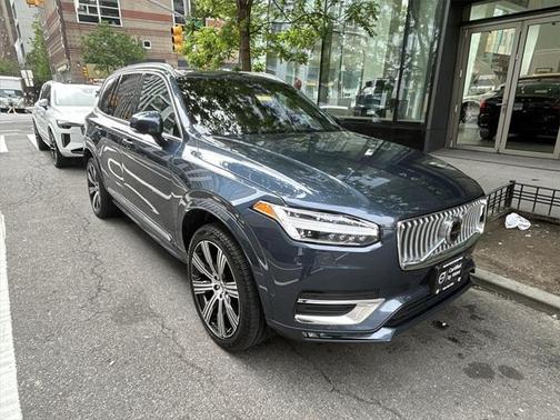 2023 Volvo XC90 B6 Ultimate 7-Seater