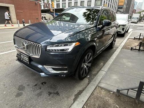 2023 Volvo XC90 B6 Ultimate 7-Seater