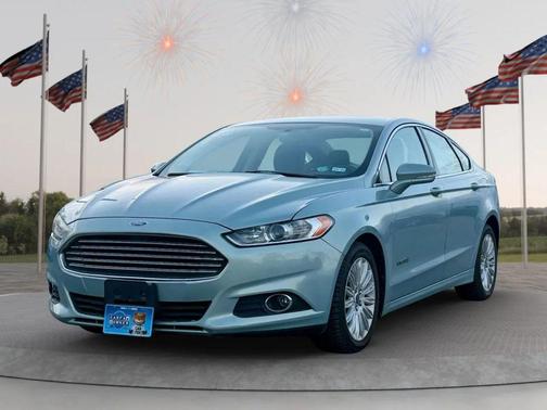 2013 Ford Fusion Hybrid SE Hybrid