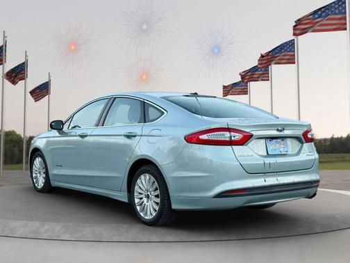 2013 Ford Fusion Hybrid SE Hybrid