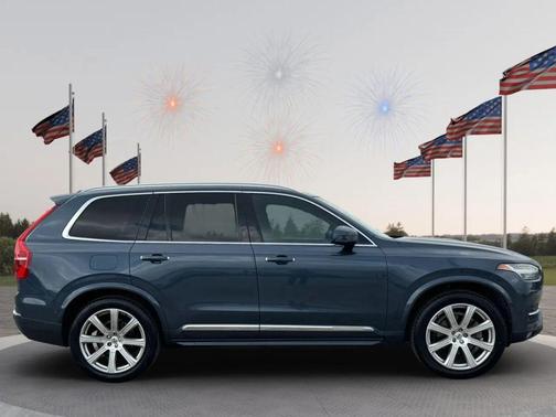 2018 Volvo XC90 T6 Inscription
