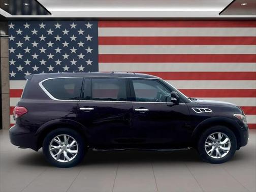 2011 INFINITI QX56 Base