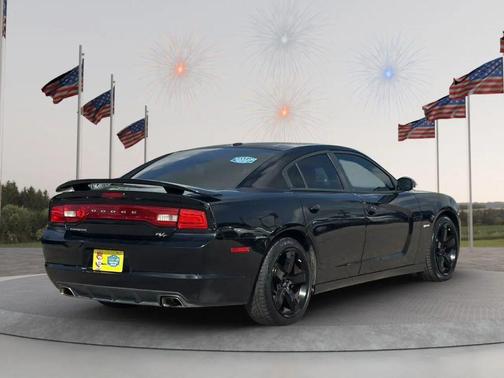 Pitch Black 2012 Dodge Charger R/T