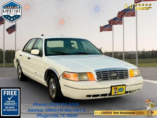 2001 Ford Crown Victoria Base