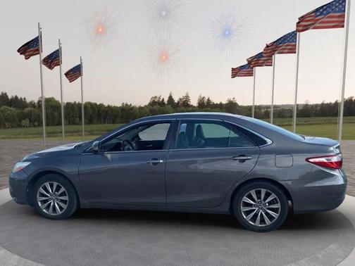 2017 Toyota Camry XSE
