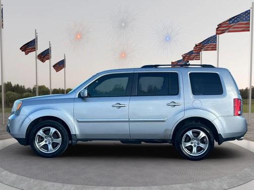 Polished Metal Metallic 2012 Honda Pilot EX-L