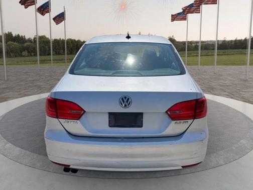 2011 Volkswagen Jetta SE