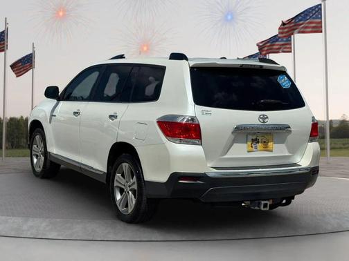 Blizzard Pearl 2013 Toyota Highlander Limited