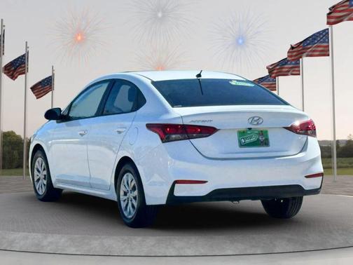 2022 Hyundai Accent SE