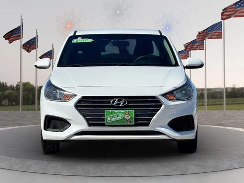 2022 Hyundai Accent SE