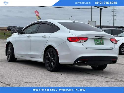 2015 Chrysler 200 S