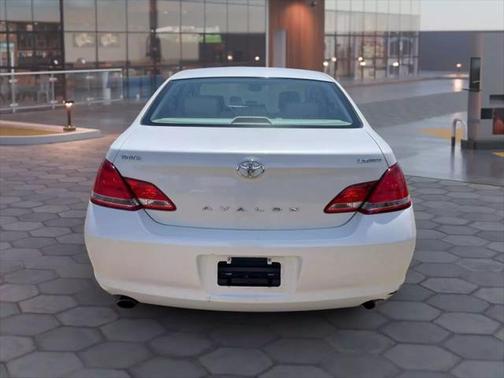 2006 Toyota Avalon Limited