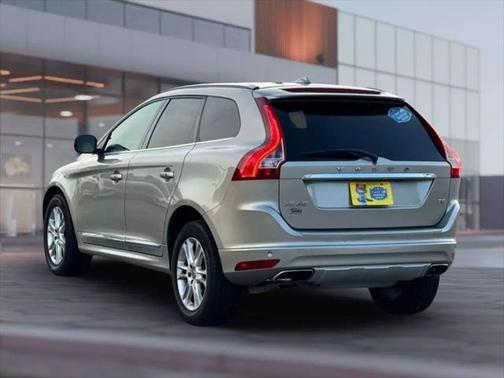 2015 Volvo XC60 T5 Platinum