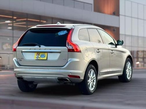2015 Volvo XC60 T5 Platinum