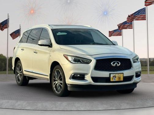 Majestic White 2017 INFINITI QX60 Base