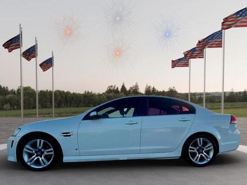 2009 Pontiac G8 Sedan 4D