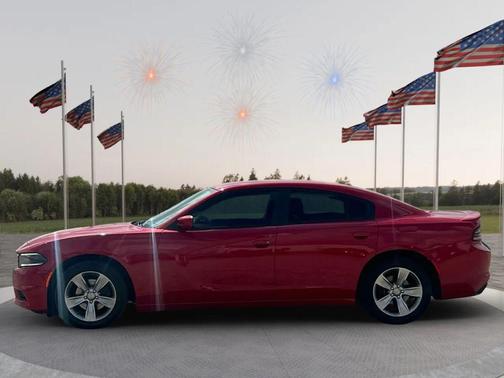 2016 Dodge Charger SE