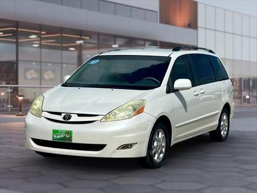 2006 Toyota Sienna XLE