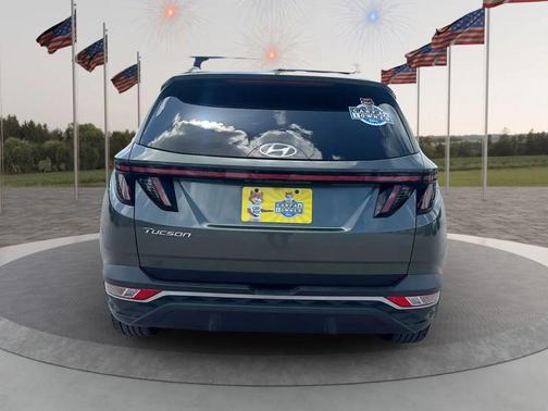 Amazon Gray 2022 Hyundai TUCSON SEL