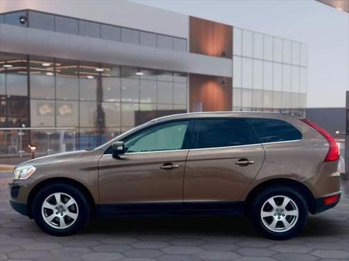 2011 Volvo XC60 3.2 R-Design