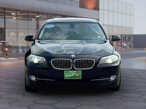 2013 BMW 528 528i Sedan 4D
