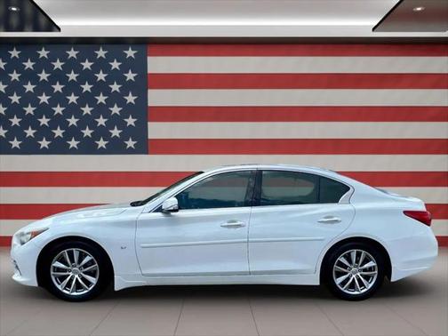 2014 INFINITI Q50 Premium