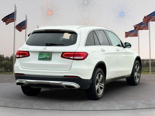 2016 Mercedes-Benz GLC 300 Base