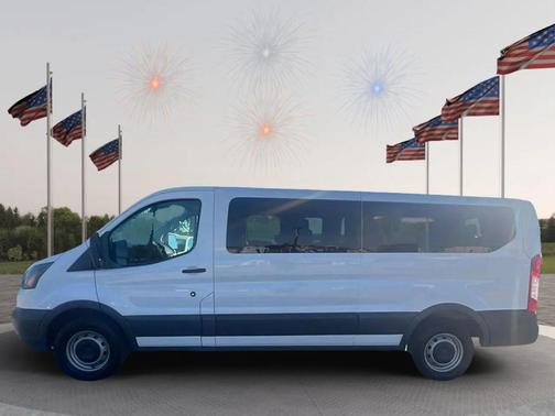 Oxford White 2018 Ford Transit-350 XL