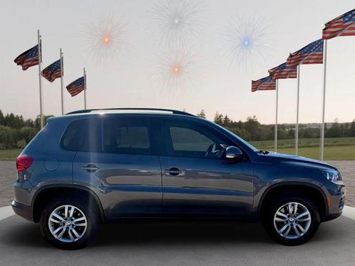 2016 Volkswagen Tiguan S
