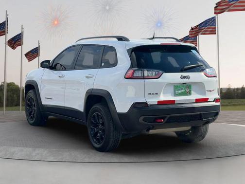 2020 Jeep Cherokee Trailhawk