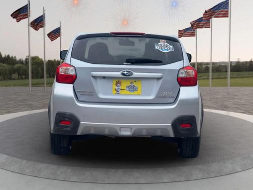 Ice Silver Metallic 2014 Subaru XV Crosstrek 2.0i Limited