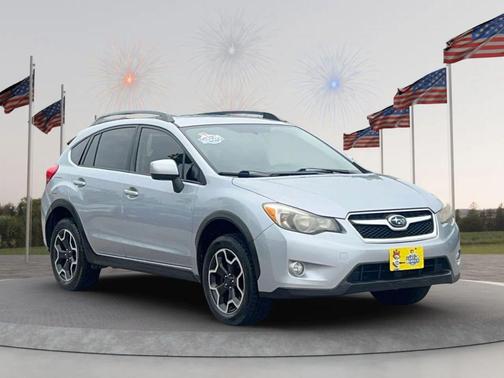 Ice Silver Metallic 2014 Subaru XV Crosstrek 2.0i Limited
