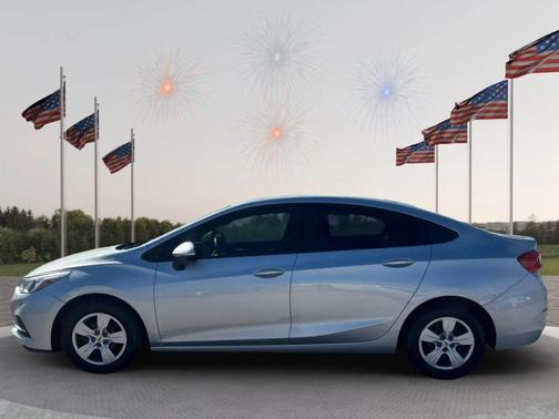2018 Chevrolet Cruze LS