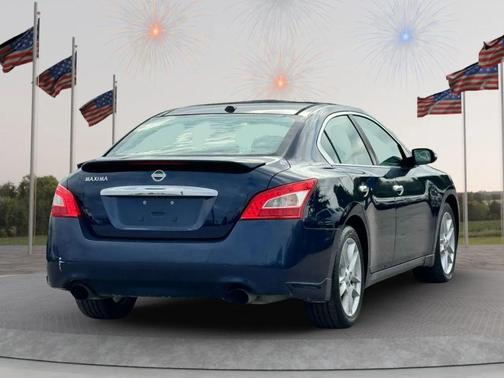 2010 Nissan Maxima SV