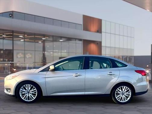 2017 Ford Focus Titanium