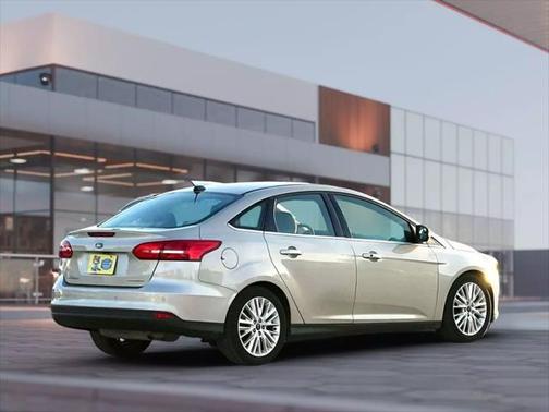 2017 Ford Focus Titanium