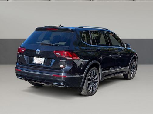 2021 Volkswagen Tiguan 2.0T SEL R-Line 4MOTION