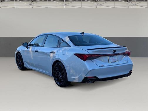 2021 Toyota Avalon XSE