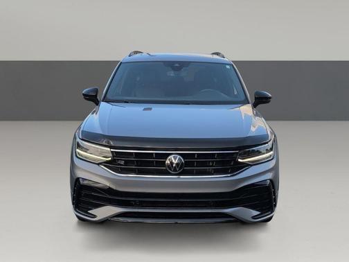 2023 Volkswagen Tiguan 2.0T SE R-Line Black 4MOTION