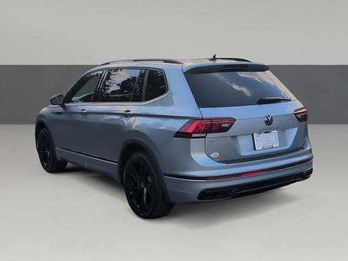 2023 Volkswagen Tiguan 2.0T SE R-Line Black 4MOTION
