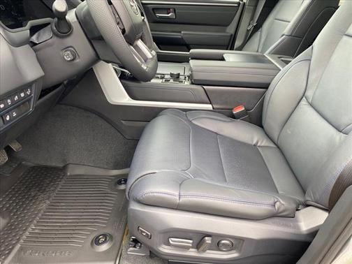 2025 Toyota Tundra Platinum