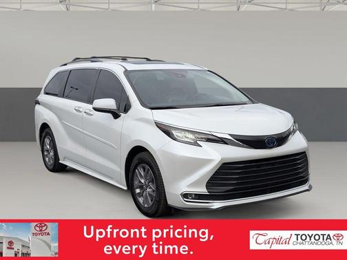 2022 Toyota Sienna XLE