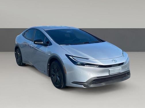 2023 Toyota Prius LE