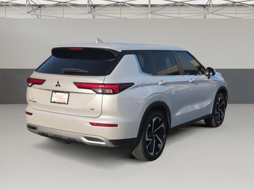 2022 Mitsubishi Outlander