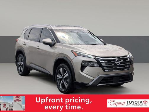 Champagne Silver Metallic 2024 Nissan Rogue SL