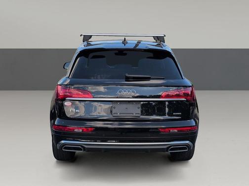 2023 Audi Q5 45 S line Premium